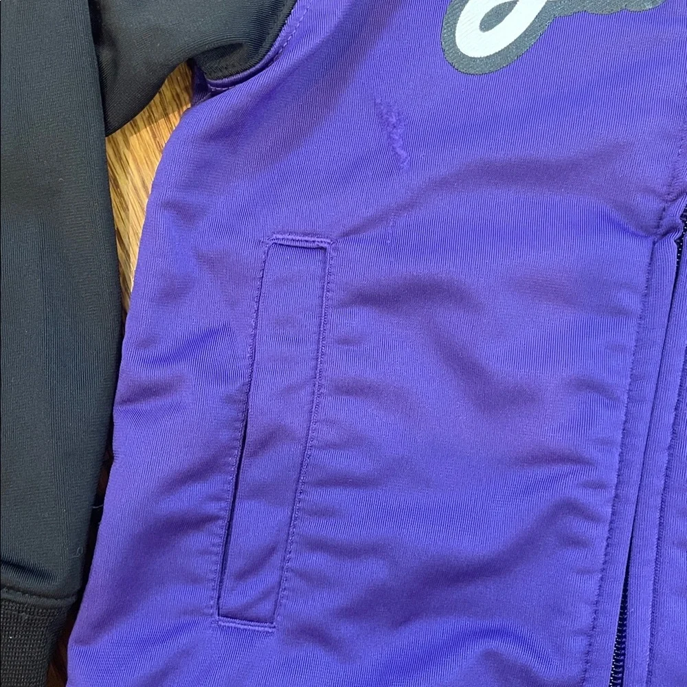 Girl’s Jordan Dri-Fit Zip Up Jacket/Coat. Size 4T. Excellent Condition.